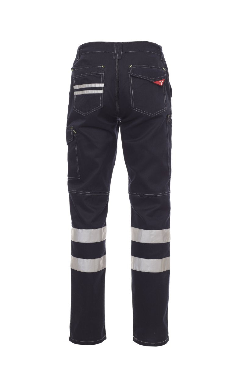 WORKER WINTER REFLEX
