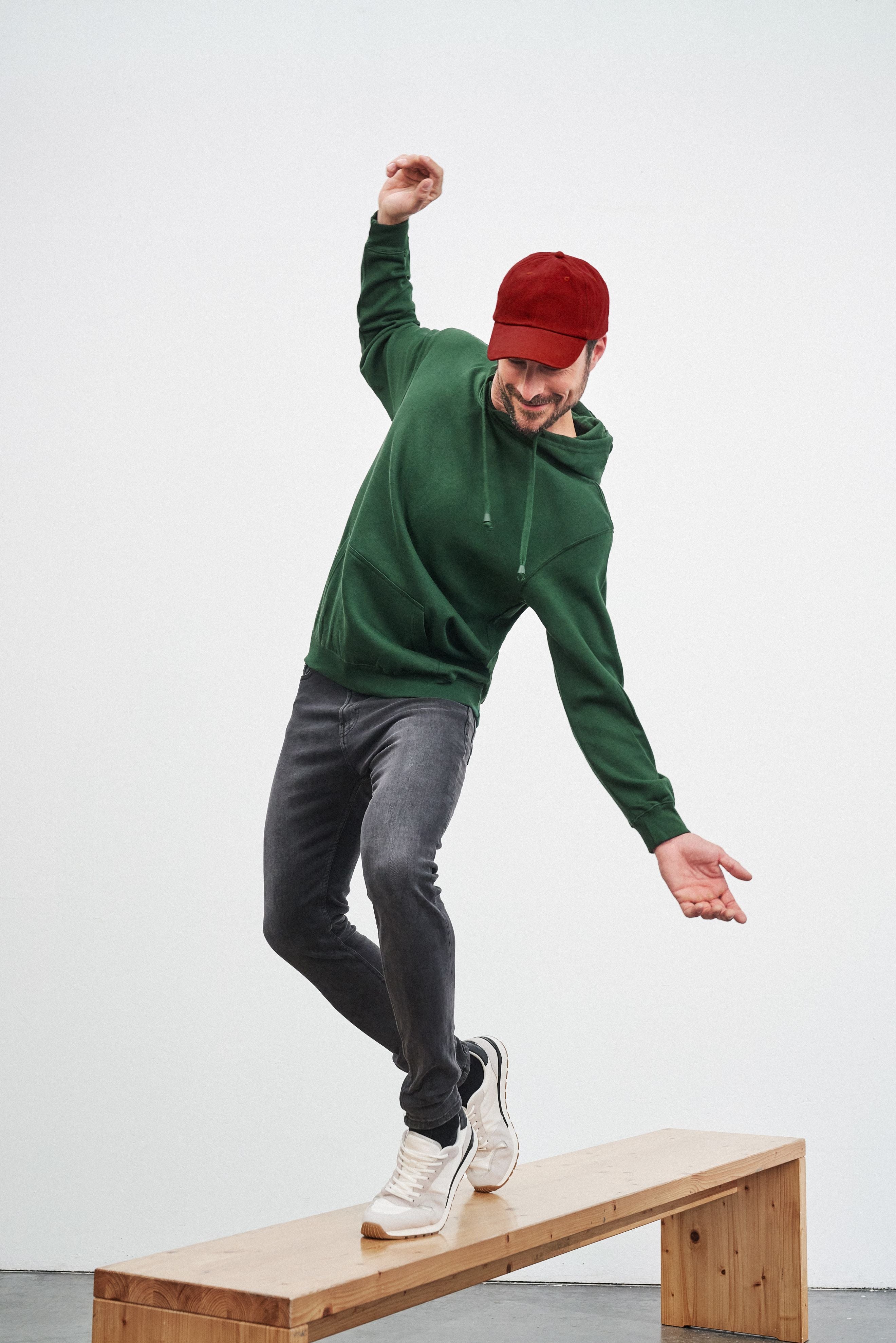 Hooded Sweat