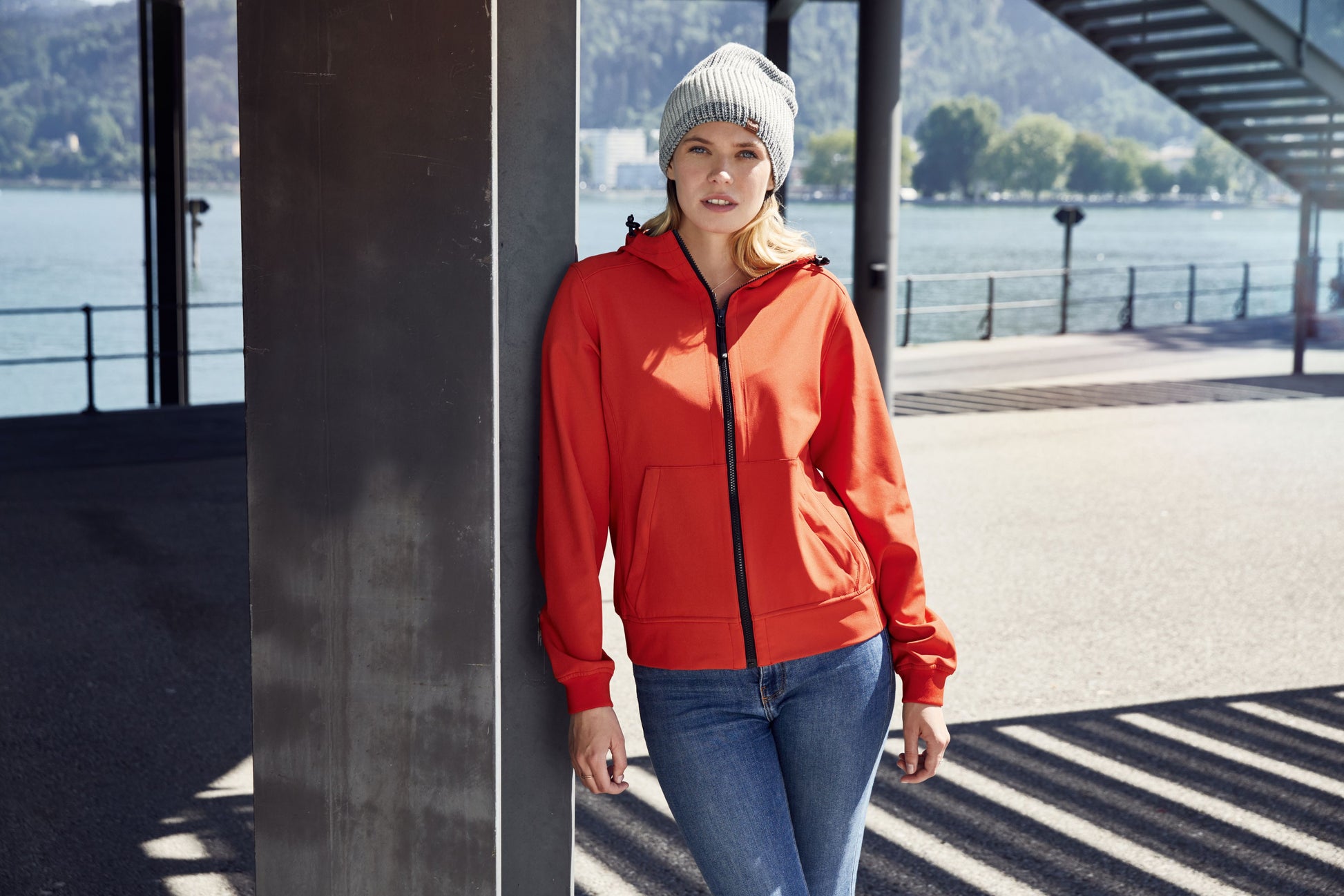 Ladies' Hooded Softshell Jacket