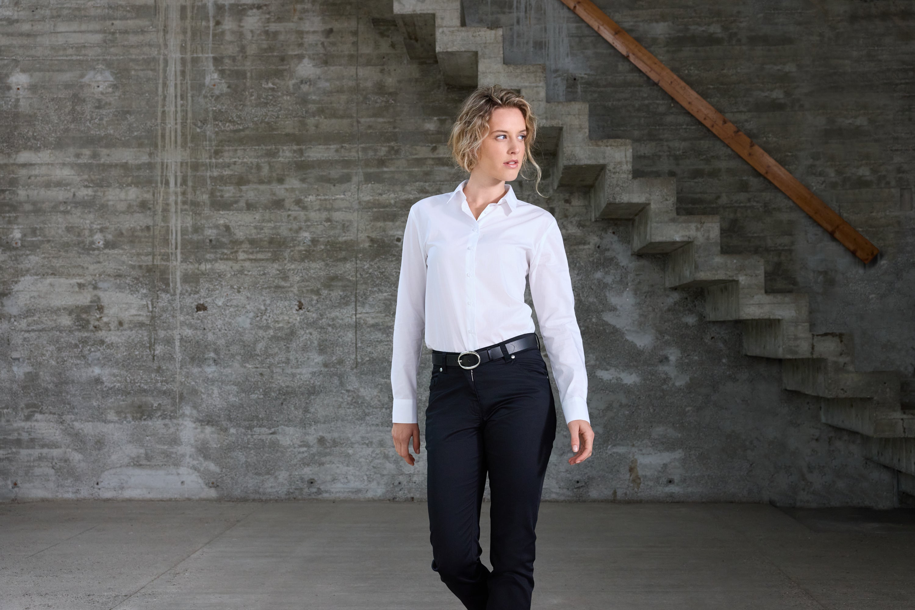 Ladies' Shirt - MODERN FIT -