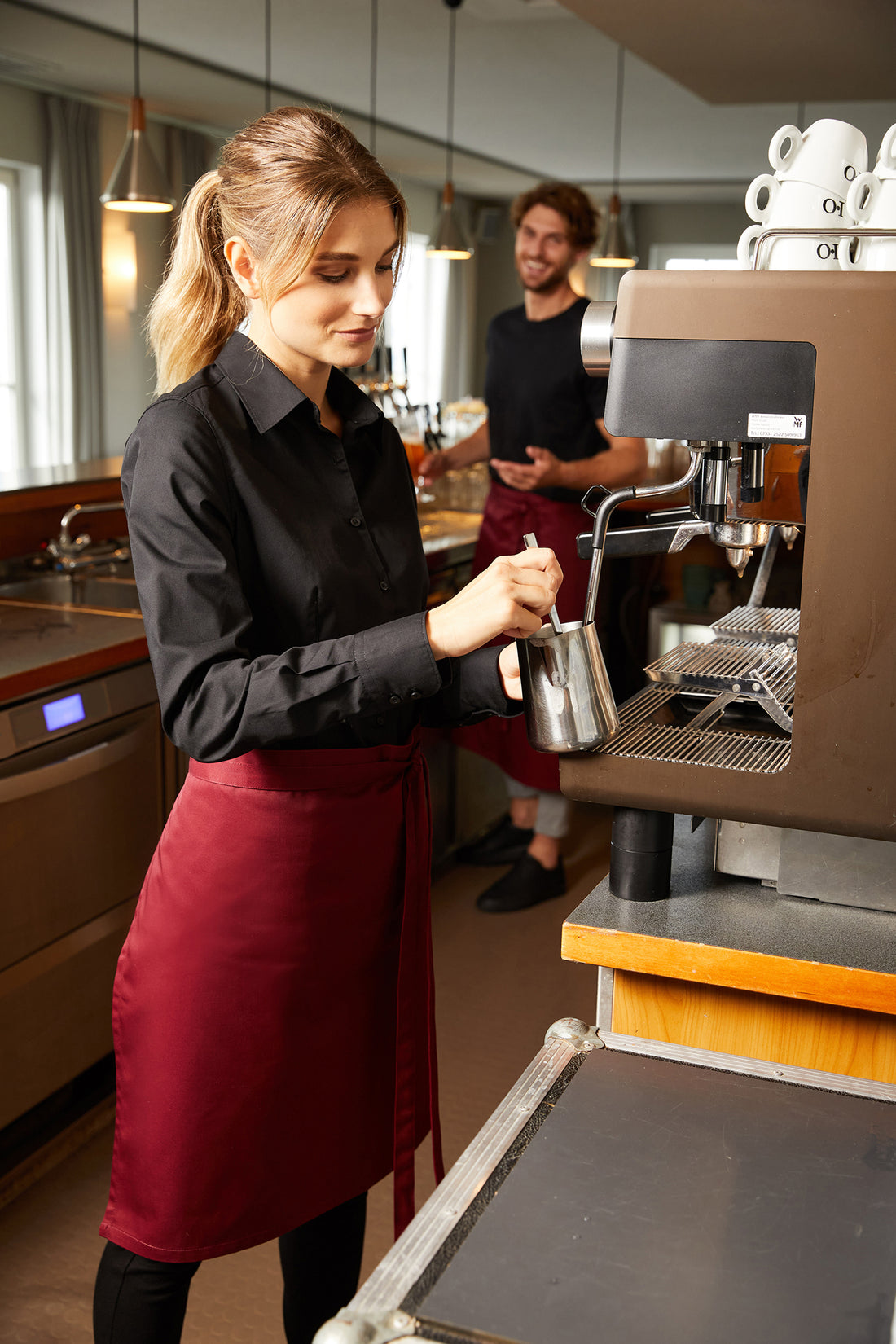Apron Short