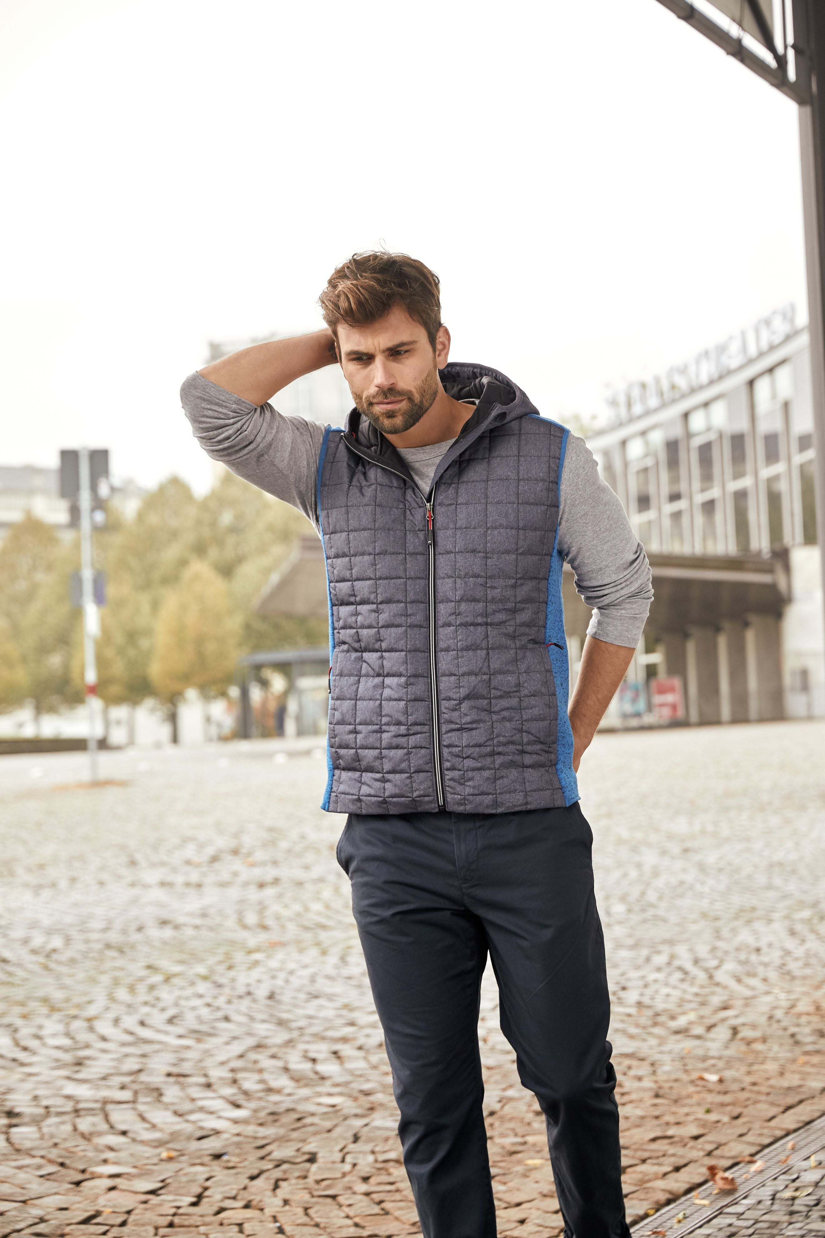 Men's Knitted Hybrid Vest