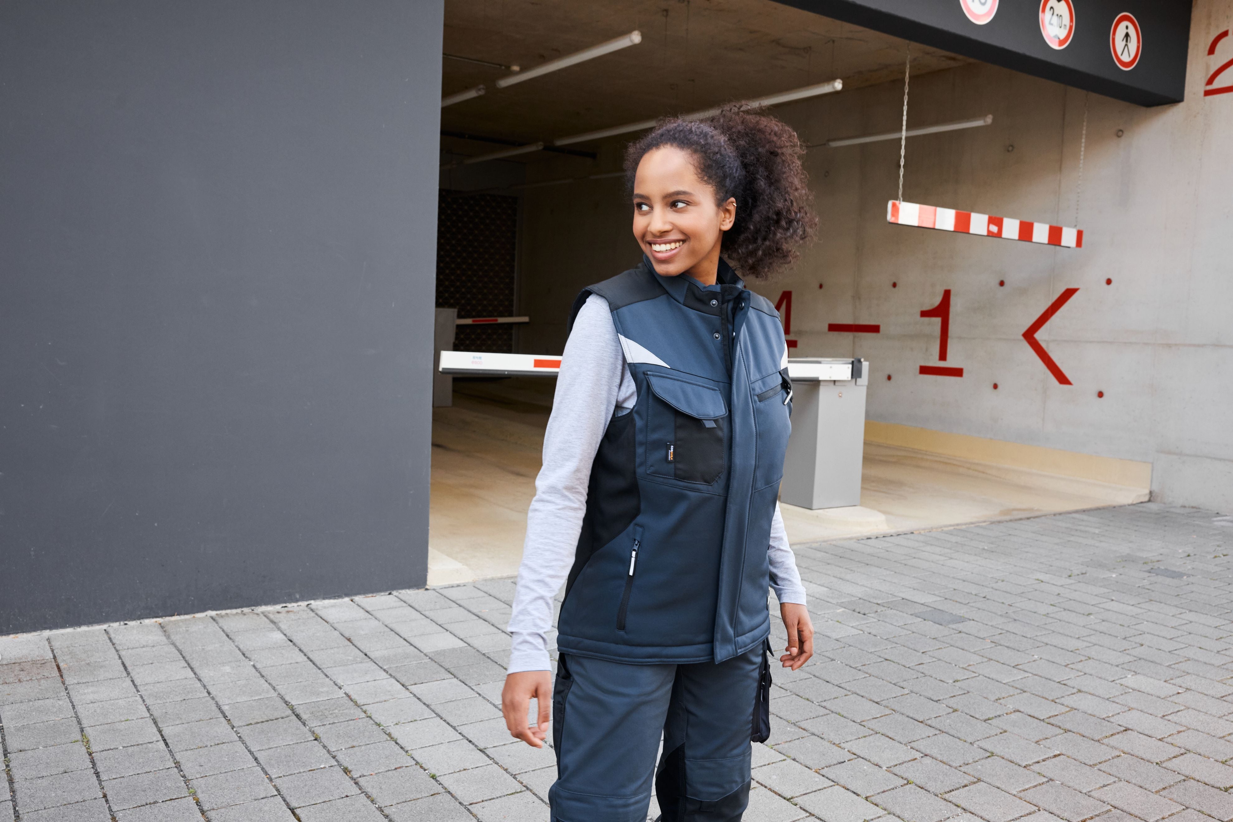 Craftsmen Softshell Vest - STRONG -