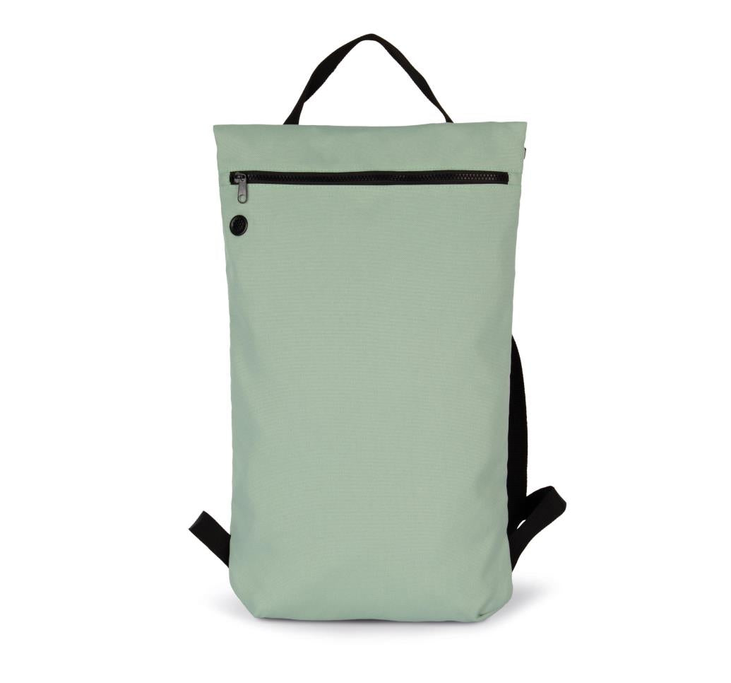 Trendy, platte en gerecycleerde rugzak