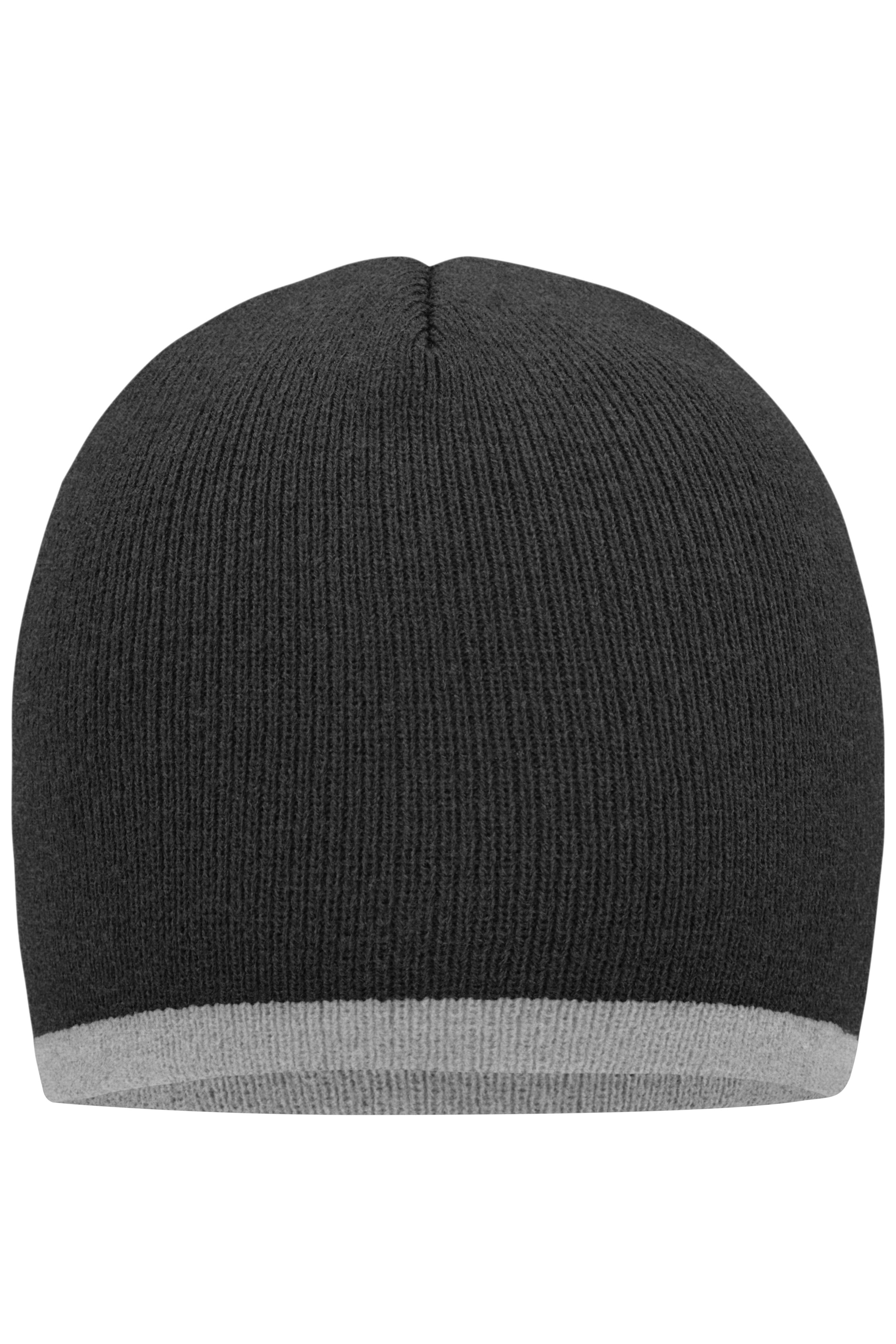 Beanie with Contrasting Border