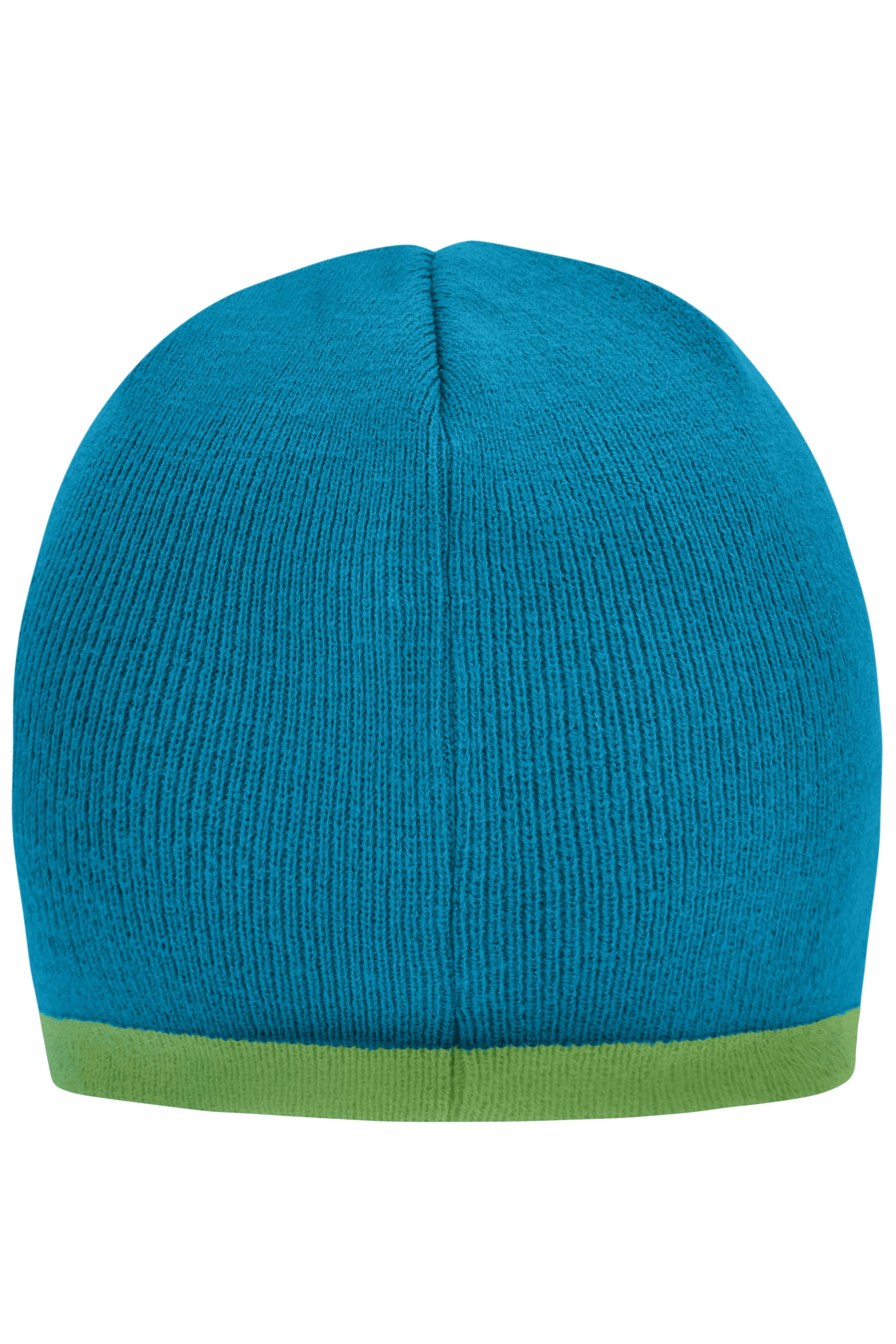 Beanie with Contrasting Border