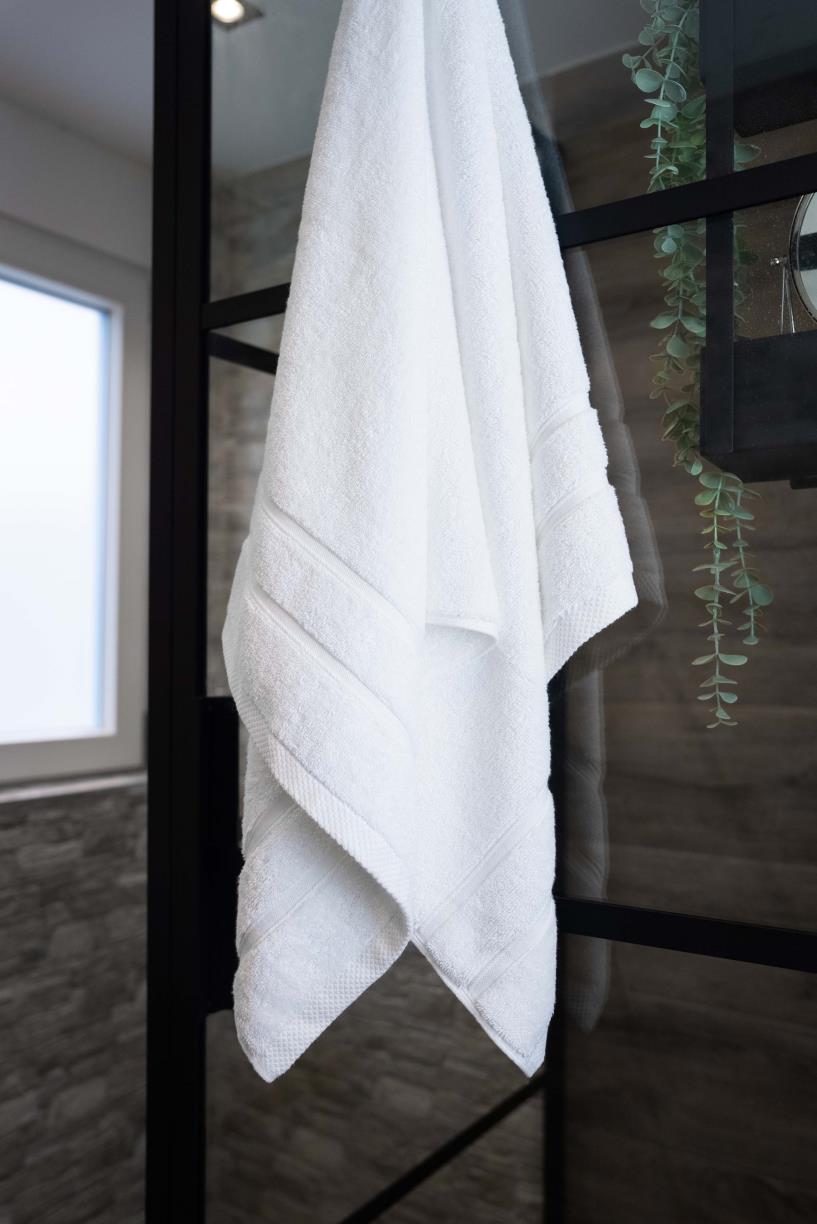 Ultra Deluxe Towel